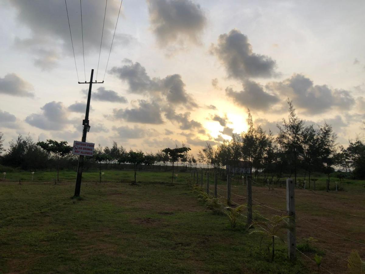 5 Mile Beach Resort Kumta Exterior foto