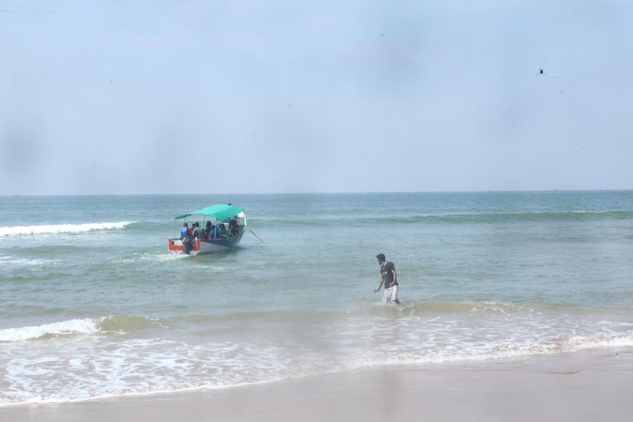 5 Mile Beach Resort Kumta Exterior foto